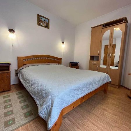 Oskolok Dovbusha Mini-Hotel Jaremtsje Eksteriør bilde