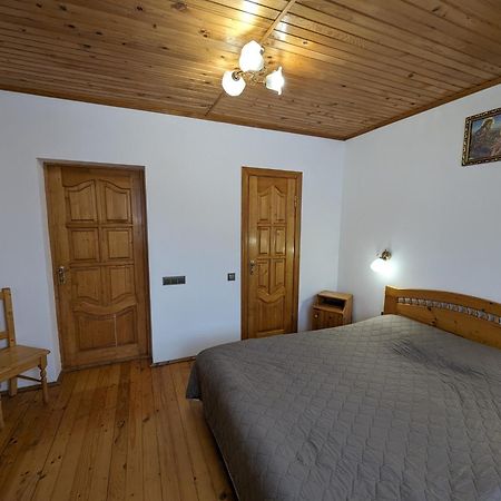 Oskolok Dovbusha Mini-Hotel Jaremtsje Eksteriør bilde