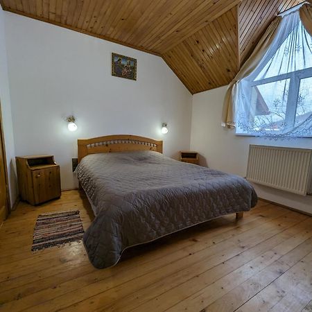 Oskolok Dovbusha Mini-Hotel Jaremtsje Eksteriør bilde