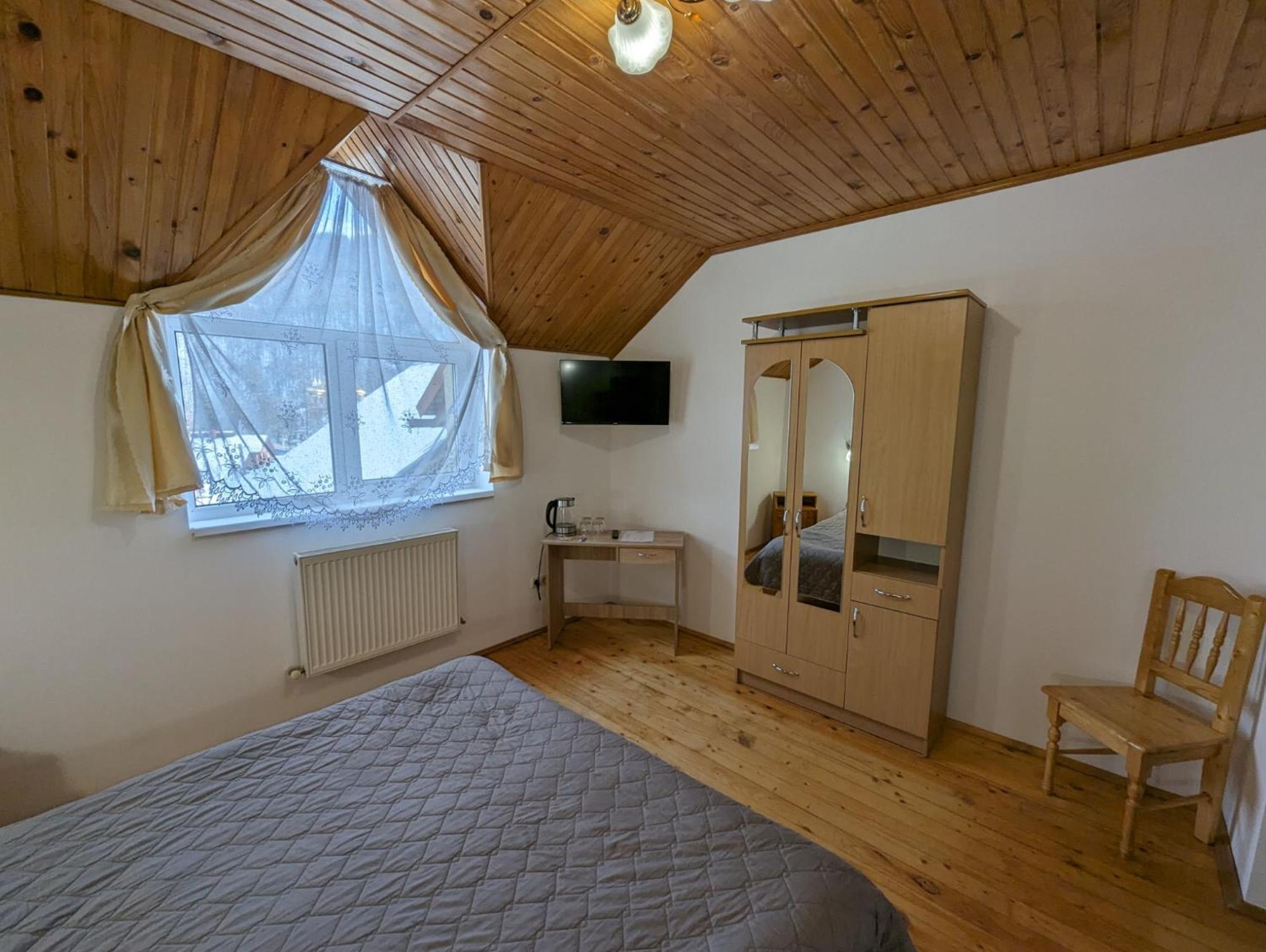 Oskolok Dovbusha Mini-Hotel Jaremtsje Eksteriør bilde