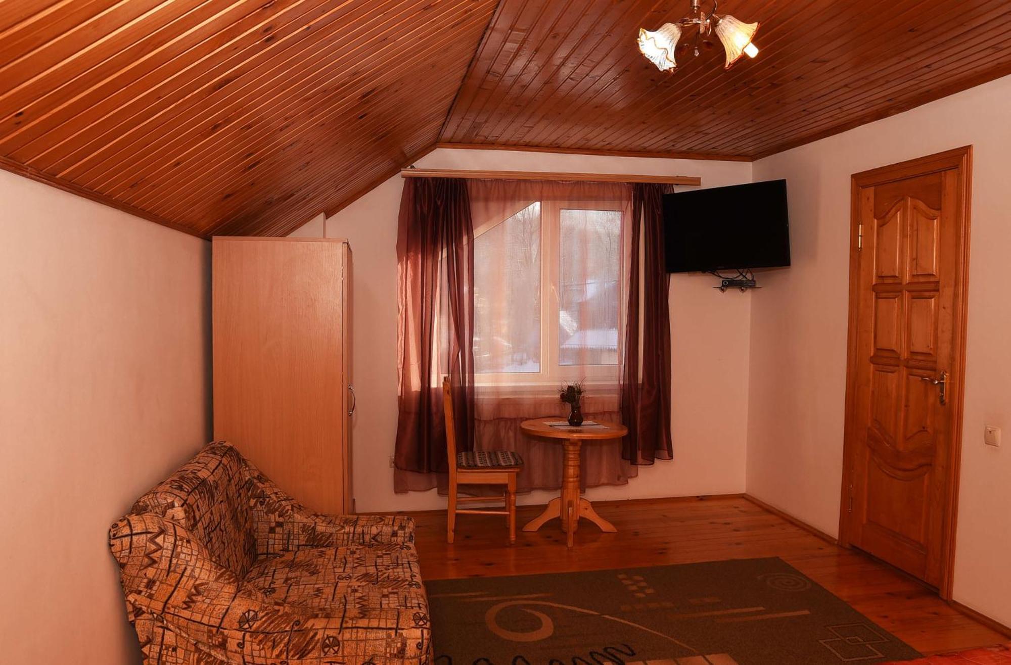 Oskolok Dovbusha Mini-Hotel Jaremtsje Eksteriør bilde