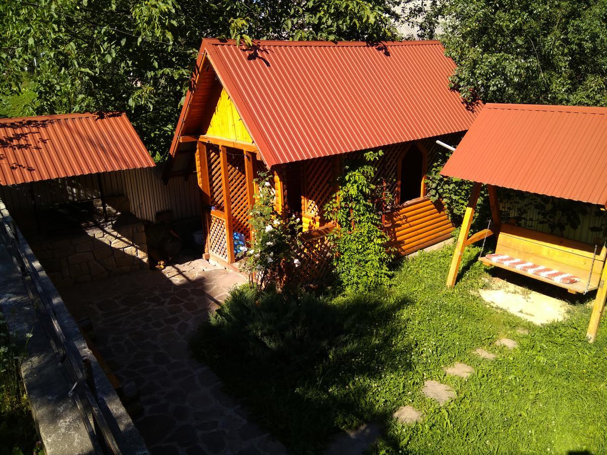Oskolok Dovbusha Mini-Hotel Jaremtsje Eksteriør bilde