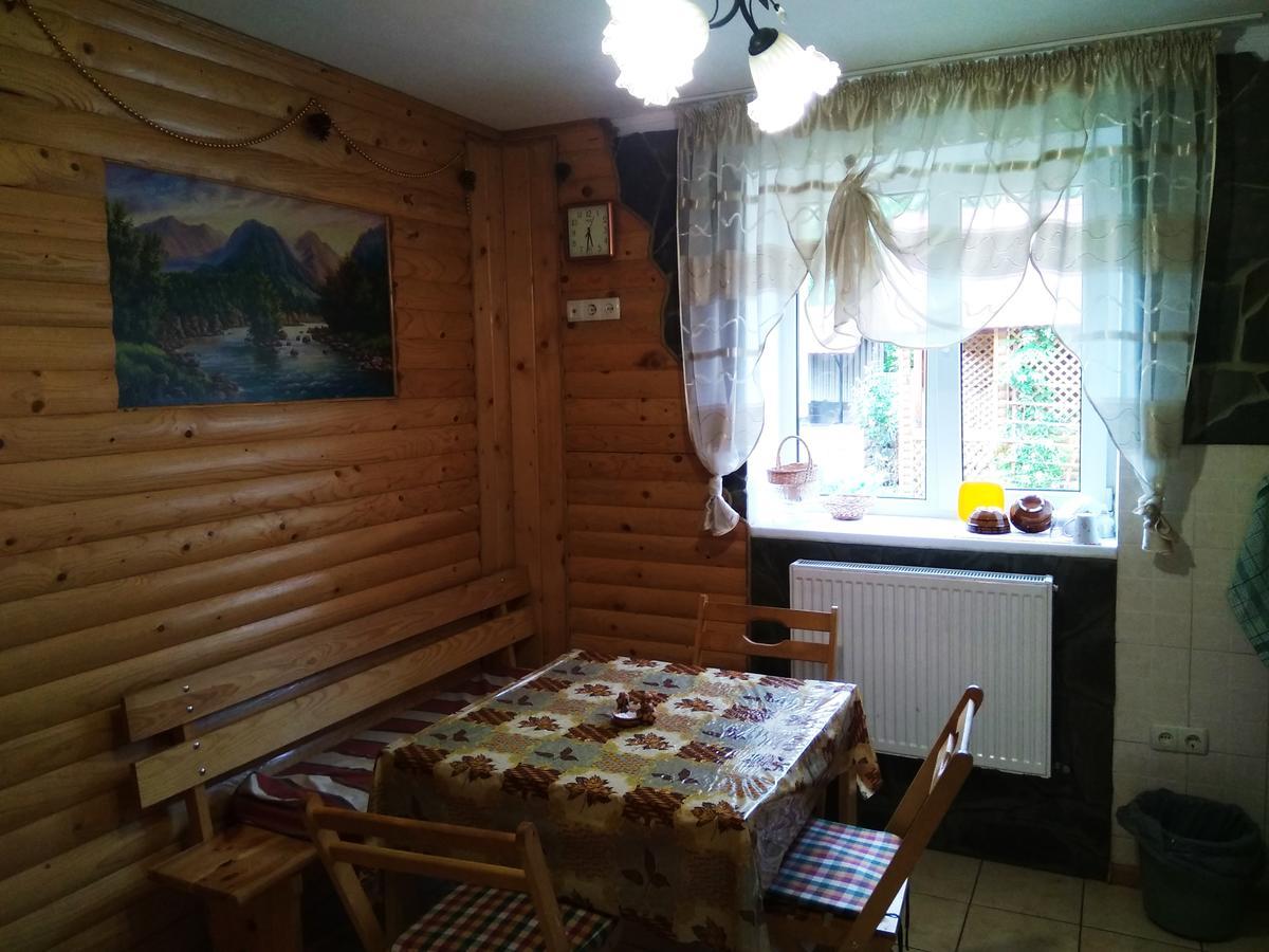 Oskolok Dovbusha Mini-Hotel Jaremtsje Eksteriør bilde